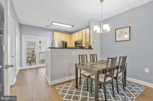 22773 FOUNTAIN GROVE SQ, Brambleton, VA 20148