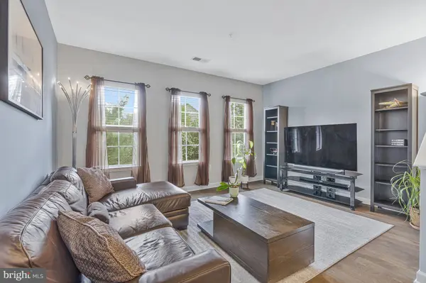 22773 FOUNTAIN GROVE SQ, Brambleton, VA 20148