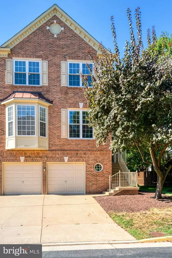 6850 ALICIA CT, Alexandria, VA 22310