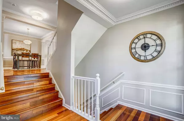 6850 ALICIA CT, Alexandria, VA 22310