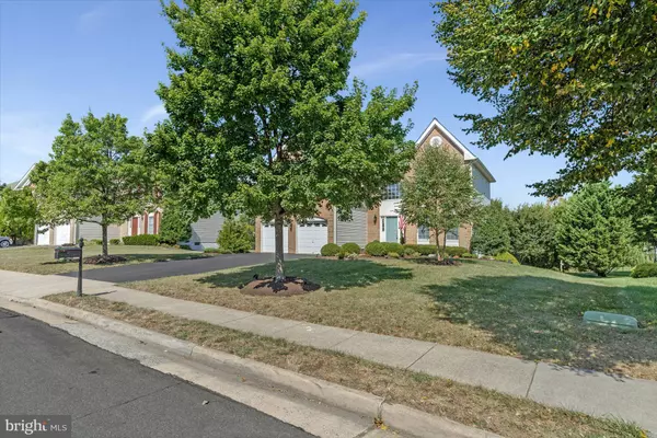 43524 LUCKETTS BRIDGE CIR, Ashburn, VA 20148