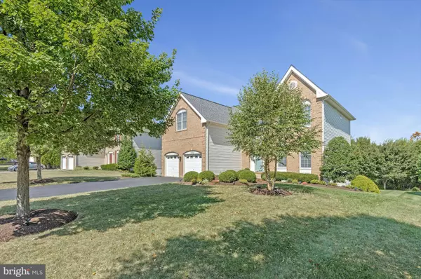 43524 LUCKETTS BRIDGE CIR, Ashburn, VA 20148