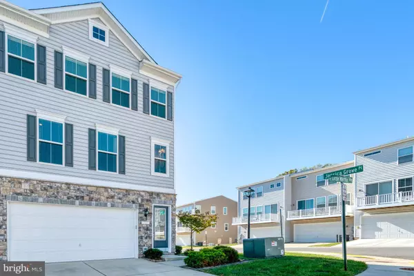 5019 LITTLE MARTHA WAY, Woodbridge, VA 22192