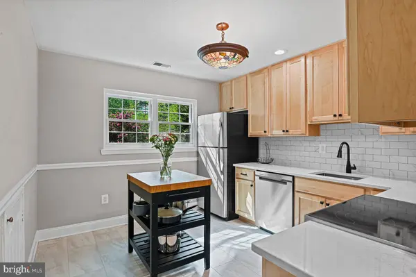 11334 HEADLANDS CT, Reston, VA 20191