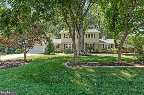 12005 WAYLAND ST, Oakton, VA 22124