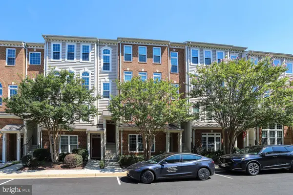 42217 BLACK ROCK TER, Aldie, VA 20105