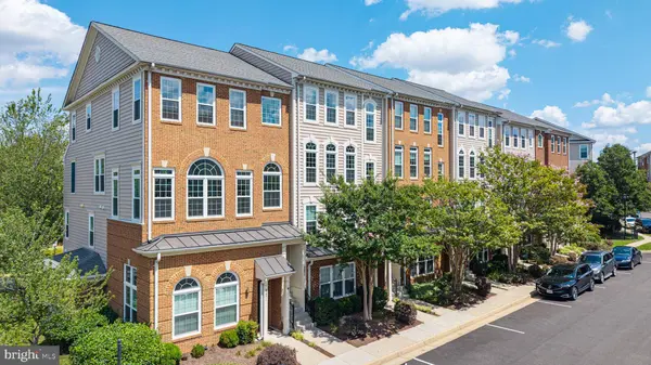 42217 BLACK ROCK TER, Aldie, VA 20105