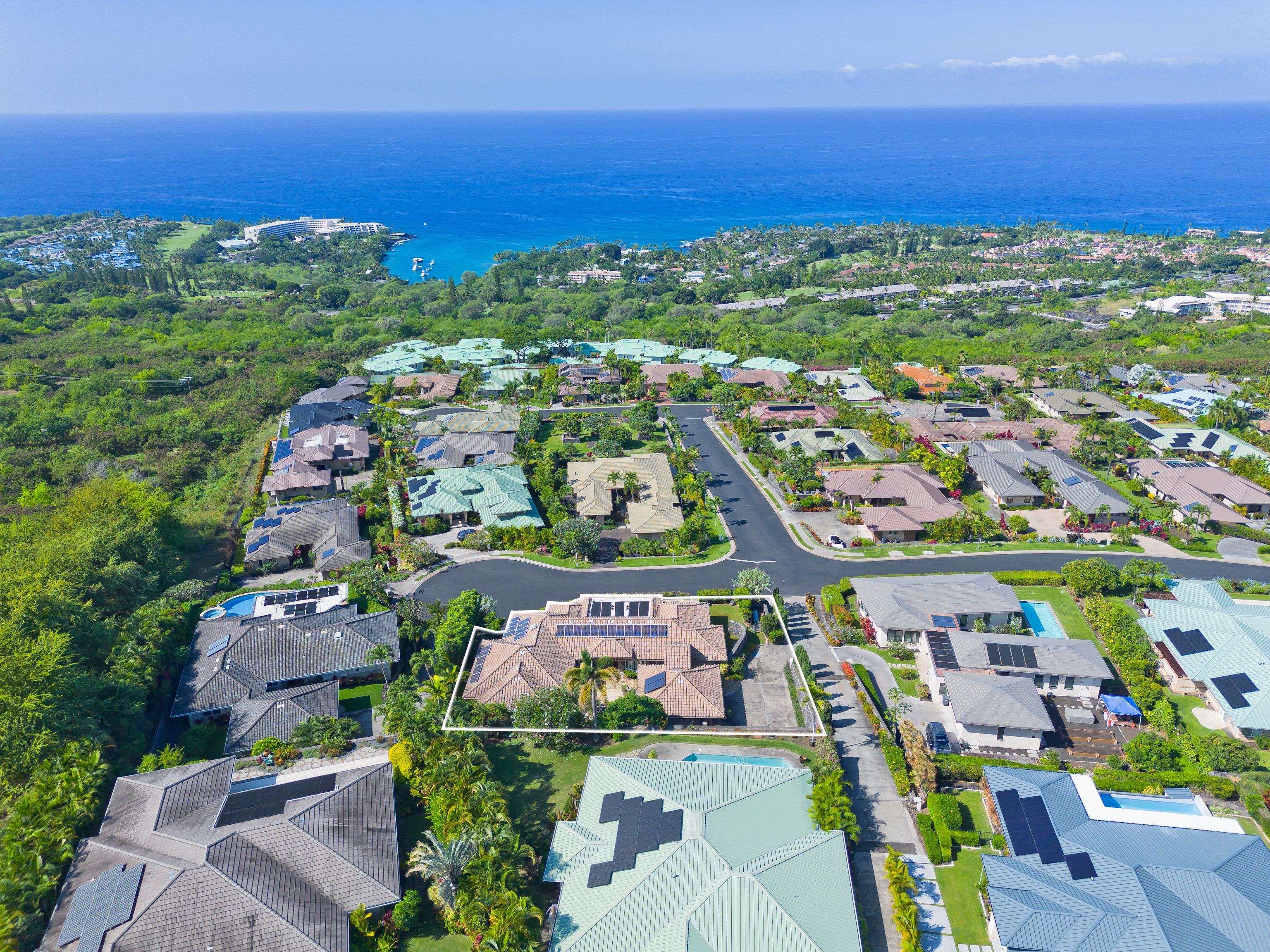 Overhead photo highlighting the property at 78-7043 Mololani St within the gated Bayview Estates community in Kailua-Kona