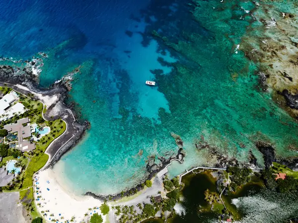 What Buyers Should Review Before Purchasing a Big Island Condominium