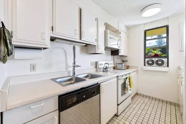 75-6026 ALII DR #5206, Kailua-Kona, HI 96740