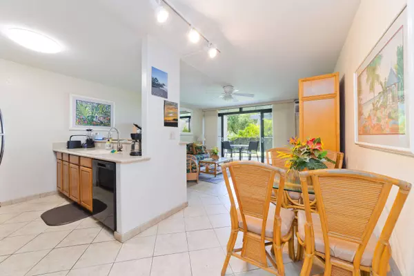 75-5888 ALII DR #B6, Kailua-kona, HI 96740