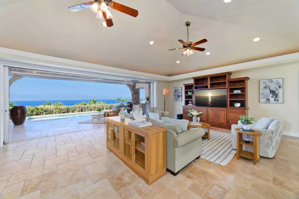 78-7043 MOLOLANI ST, Kailua-kona, HI 96740