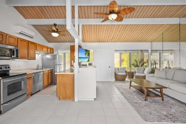 78-7039 KAMEHAMEHA III RD #27, Kailua Kona, HI 96740