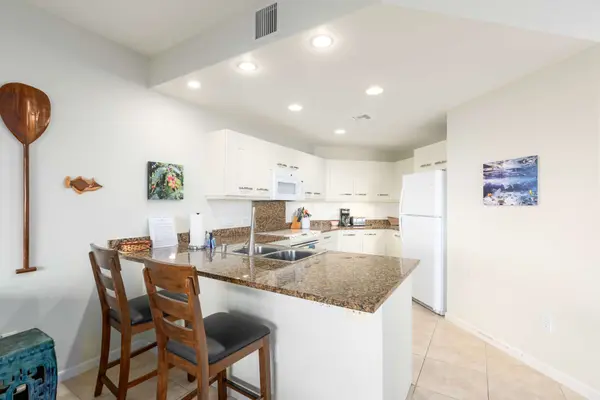 78-6833 ALII DR #G4, Kailua Kona, HI 96740