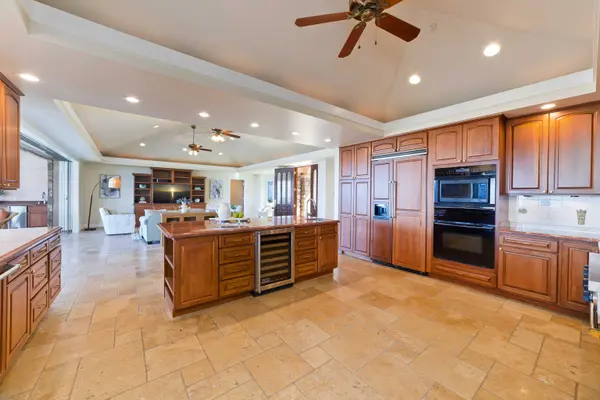 78-7043 MOLOLANI ST, Kailua-kona, HI 96740