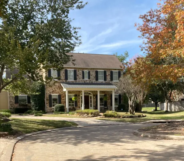 What do homes cost in The Woodlands right now?,Julian Schwertz