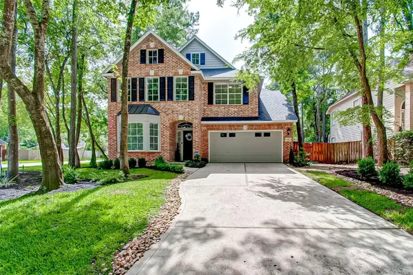 Best neighborhoods in The Woodlands for families looking to buy homes