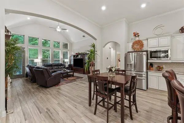 18786 Monetta DR, New Caney, TX 77357