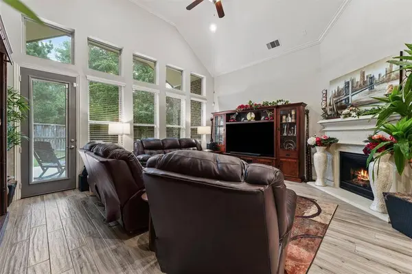 18786 Monetta DR, New Caney, TX 77357