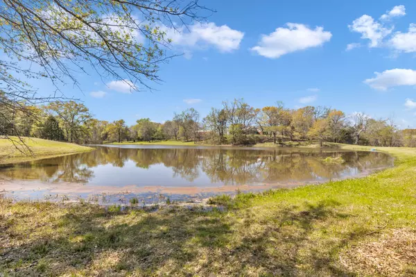 21East Texas Farm for Sale in Lindale Texas in Smith County Texas