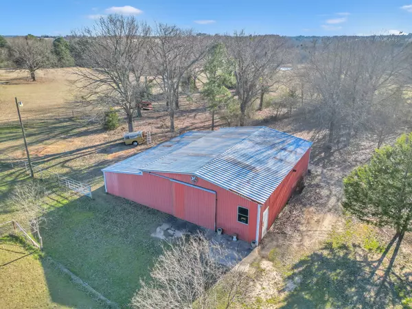 36 Tyler Texas Country Home and Acerage for Sale in East Texas Carroll Bobo