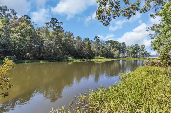 24 Lake Tyler Waterfront Lot for sale Smith Co TX
