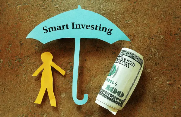 Why Smart Investors Buy Before Summer