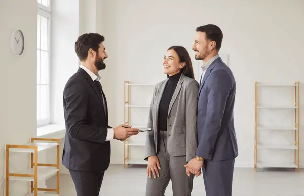 5 Must-Ask Questions Before You Make an Offer