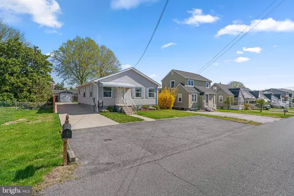 808 WISE AVE, Baltimore, MD 21222