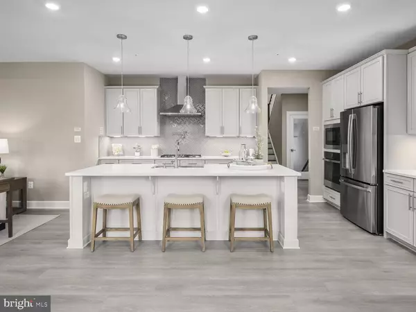 9976 BAKER LN, Ellicott City, MD 21042