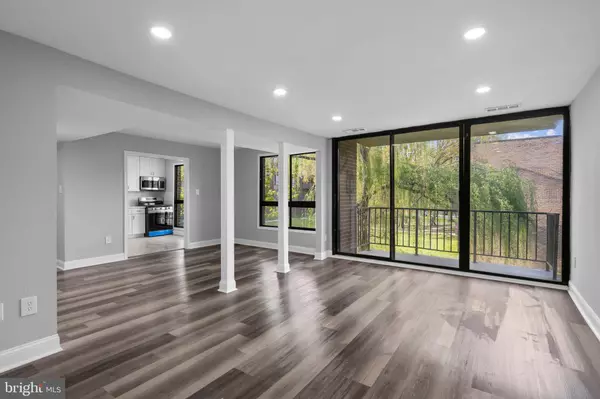 7975 RIGGS RD #5, Hyattsville, MD 20783