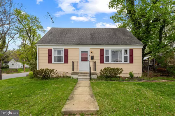 735 CLIFFEDGE, Baltimore, MD 21208