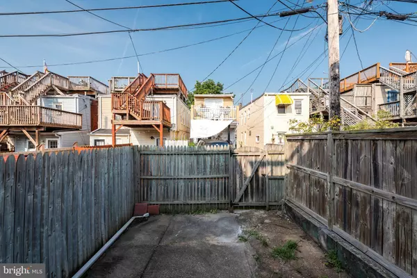 722 S CLINTON ST, Baltimore, MD 21224