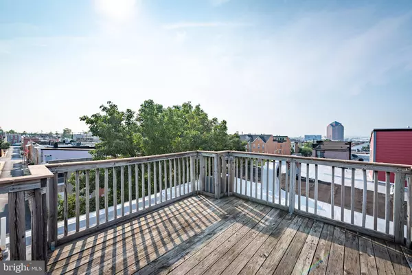 722 S CLINTON ST, Baltimore, MD 21224