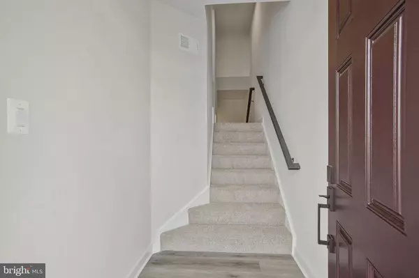 6647 CAMDEN ST, Middle River, MD 21220