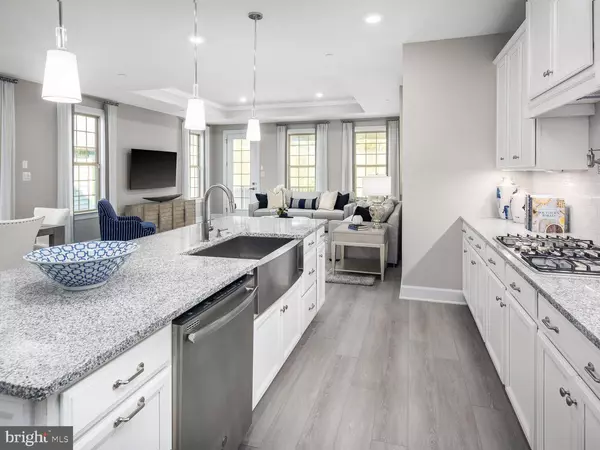 9976 BAKER LN, Ellicott City, MD 21042