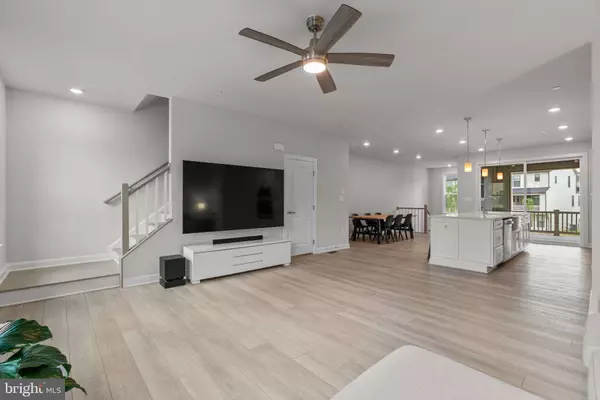 7410 PLAINVIEW TER, Columbia, MD 21044