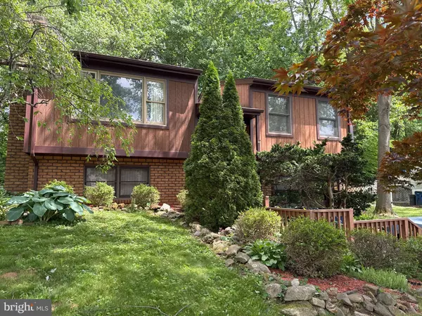 1954 GARDENIA ST, Sykesville, MD 21784