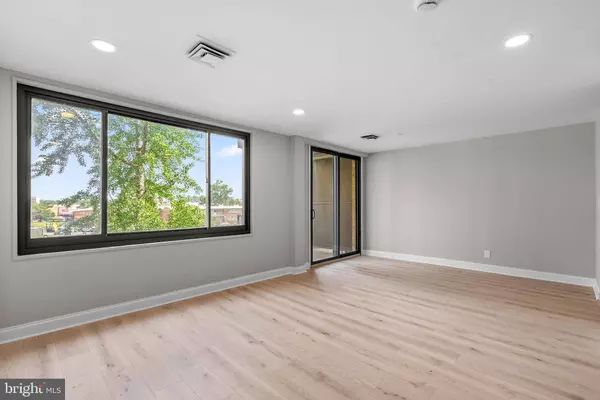 3450 TOLEDO TER #313, Hyattsville, MD 20782