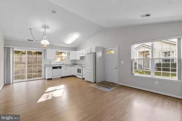 2010 RUDY SERRA #C, Sykesville, MD 21784