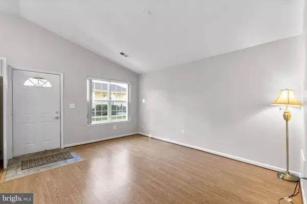 2010 RUDY SERRA #C, Sykesville, MD 21784