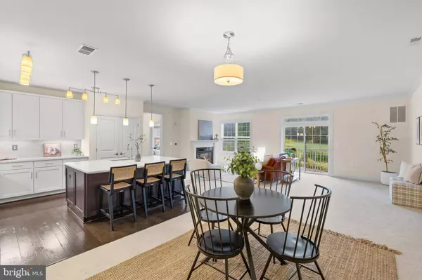 10520 RESORT RD #304, Ellicott City, MD 21042