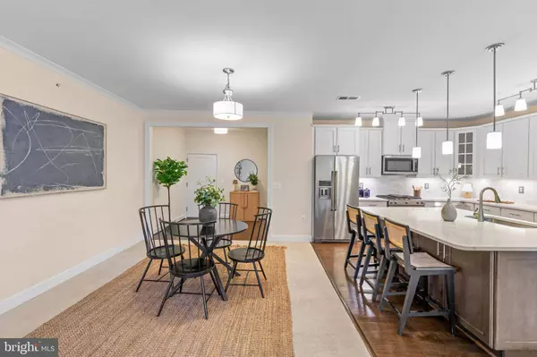 10520 RESORT RD #304, Ellicott City, MD 21042