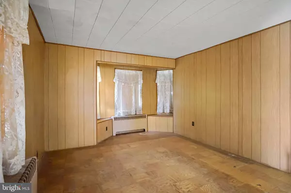 220 POPLAR AVE, Glen Burnie, MD 21061