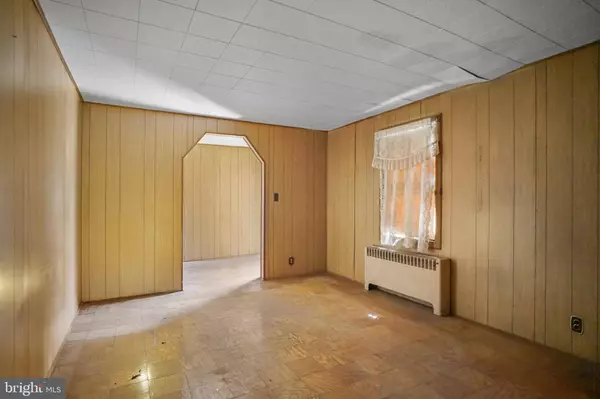 220 POPLAR AVE, Glen Burnie, MD 21061