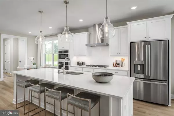 9421 FOUNDERS LN, Perry Hall, MD 21128