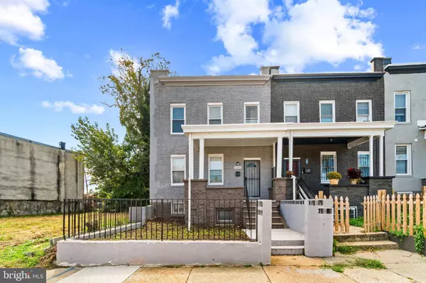 2226 N MONROE ST N, Baltimore, MD 21217