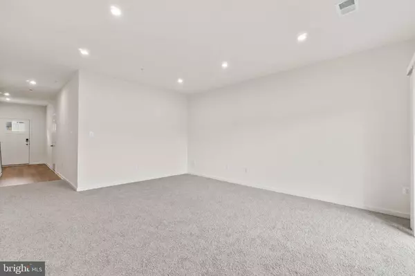 8217 LONGFORD RD, Millersville, MD 21108