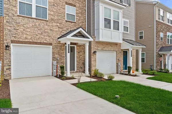 8217 LONGFORD RD, Millersville, MD 21108