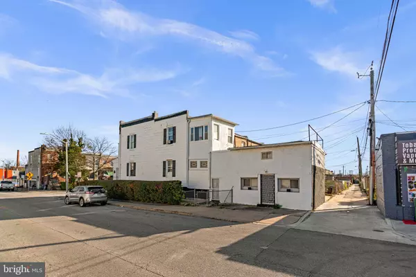 1542 APPLETON ST, Baltimore, MD 21217